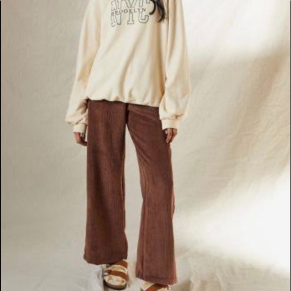 URBAN OUTFITTERS Brown Corduroy Wide Leg Pants L (Waistband)